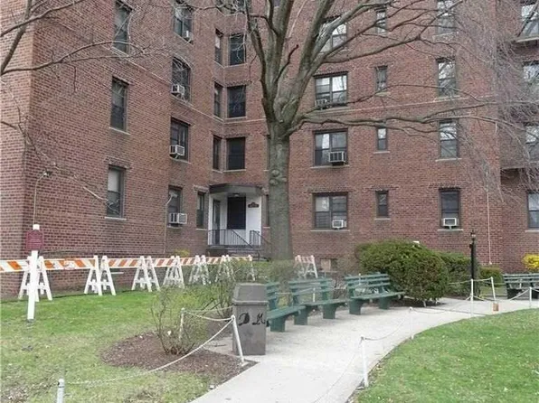 113-15 34 #2A, Corona, NY 11368