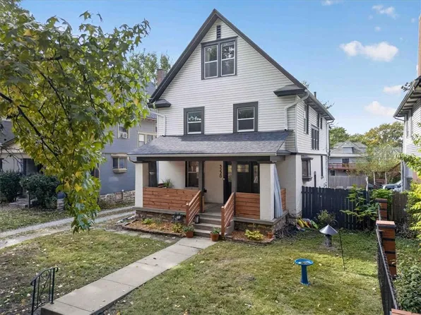 3220 Campbell St, Kansas City, MO 64109