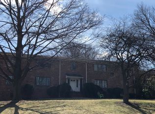 72 Troy Dr APT C, Springfield, NJ 07081