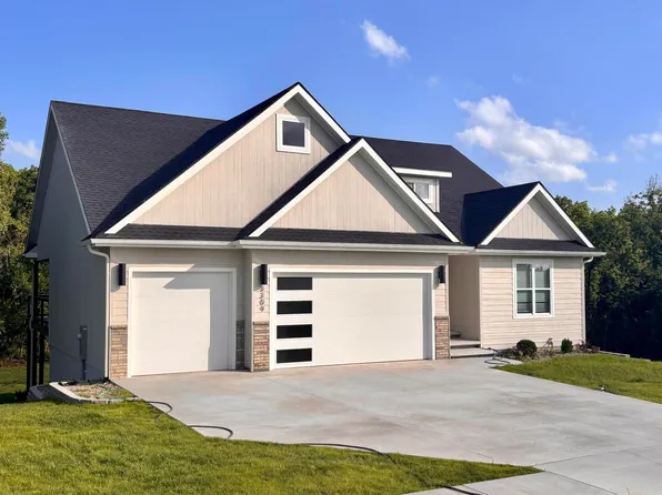 3309 SE 23rd St, Topeka, KS 66605