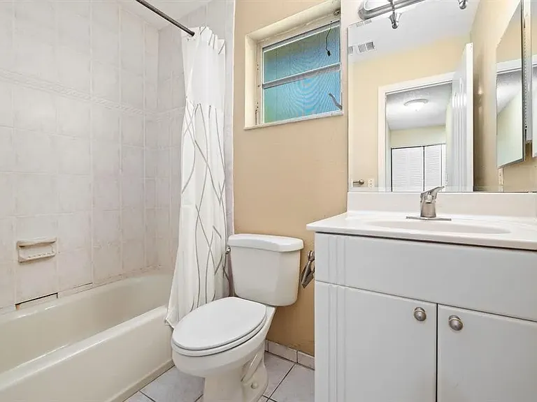 2229 Nova Village Dr — Photo 19