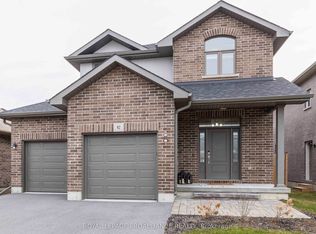 92 Ledgerock Ct, Quinte West, ON K8R 0A6