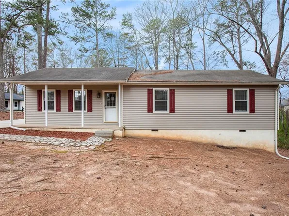 5700 Tracy Dr SE, Mableton, GA 30126