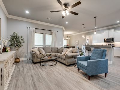722 Cobblestone Cir, Mabank, TX, 75147