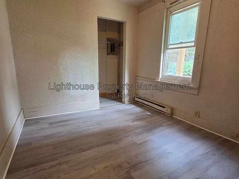 112 E Britain Ave — Photo 7