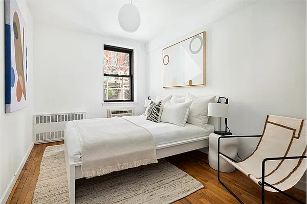 Sold by Douglas Elliman | media 4