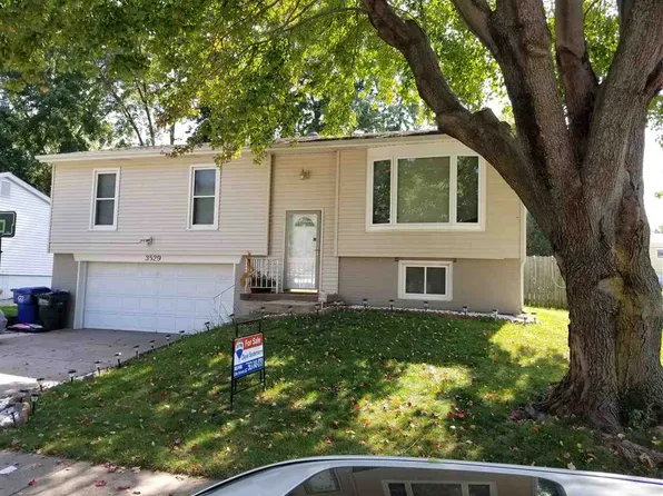 3529 W 30th St, Davenport, IA 52804