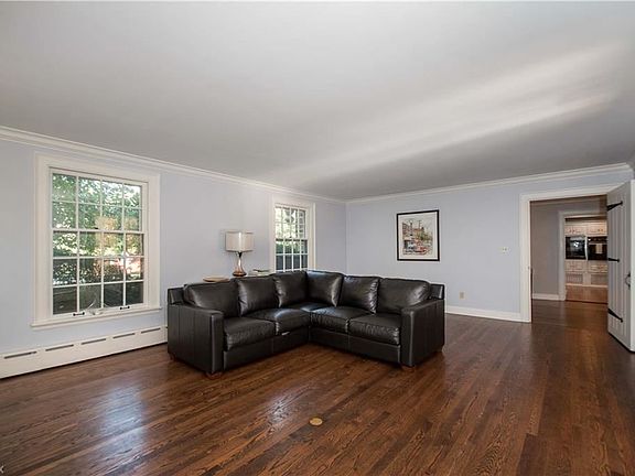 5th image of 2341 Ardleigh Dr