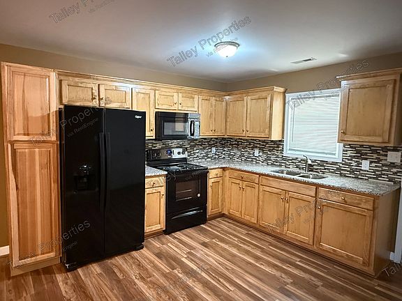 5th image of 919 N Flint St