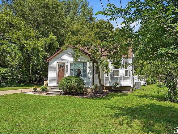 2nd image of 26396 Sibley Rd