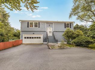 76 Oakdale Rd, Stamford, CT 06906