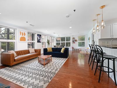 812 Grand St APT 211, Hoboken, NJ, 07030