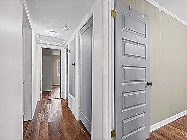 625 Edgecliff Dr — Photo 6
