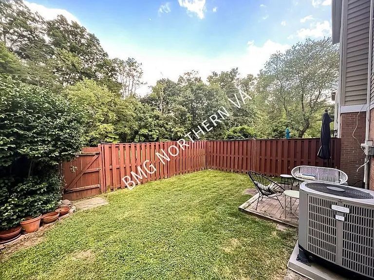 7711 Trevino Ln — Photo 27