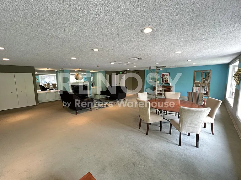 555 E 10th Ave #215 — Photo 31