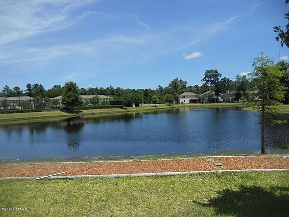 5th image of 493 Walnut Dr