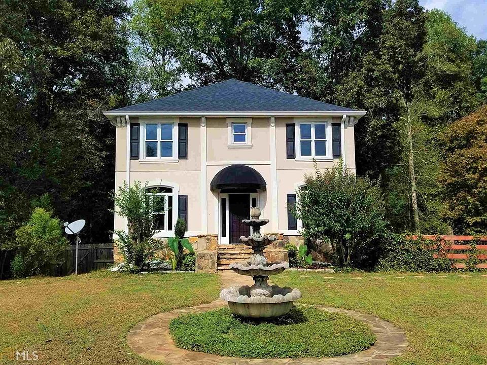 1st image of 110 Chattahoochee Winds Dr