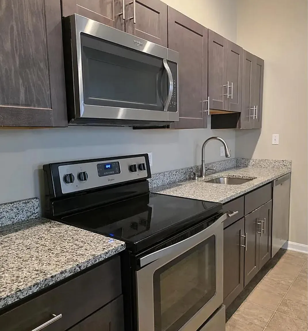 Studio, 1200 sqft, $2,495 — Photo 3