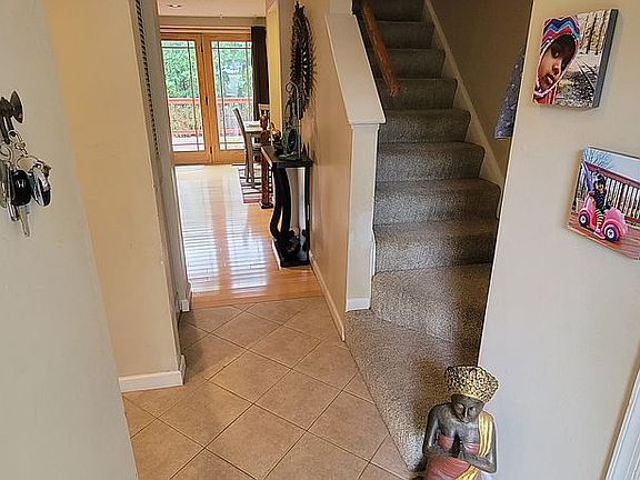 3rd image of 14642 Stone Crossing Ct