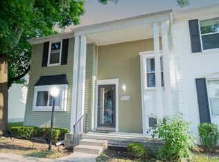 37432 Charter Oaks Blvd, Clinton Township, MI 48036