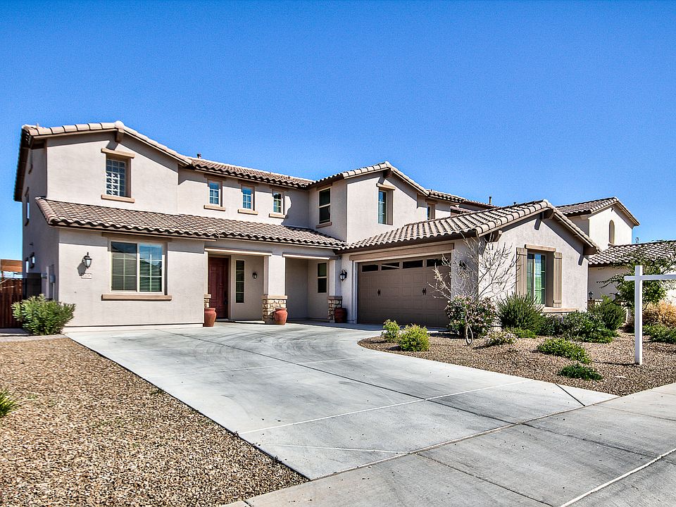 1st image of 2476 E Aris Dr