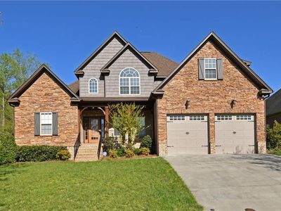 1009 Muirfield Ave, Clemmons, NC, 27012