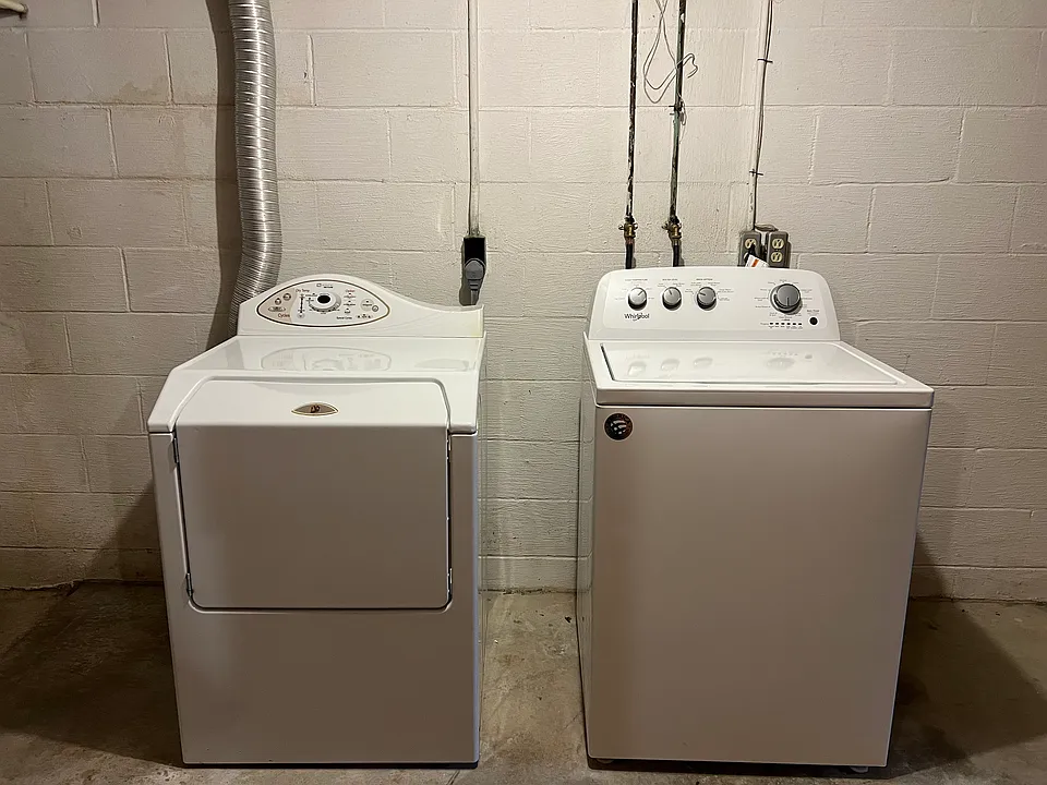2666.Washer/Dryer