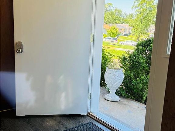2nd image of 230 Carrington Ln