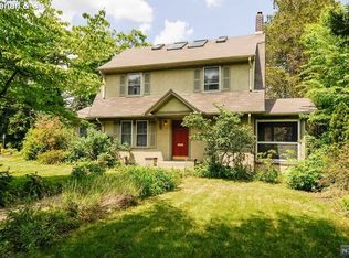 361 Cedar Ave, Ridgewood, NJ 07450