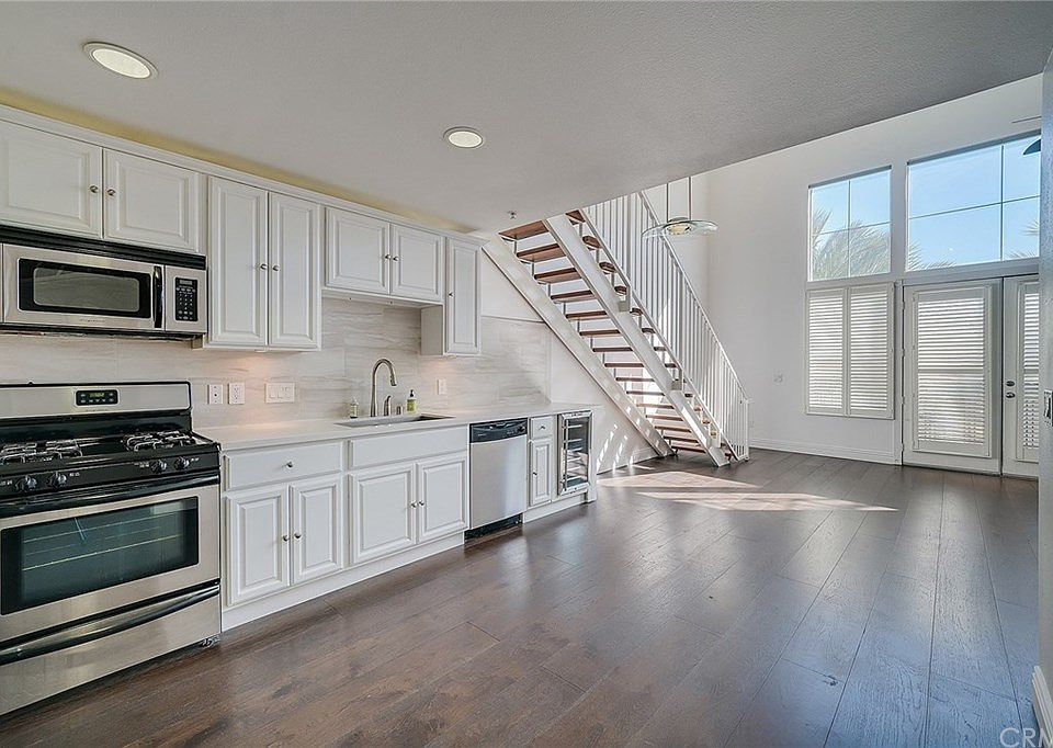 1st image of 1801 E Katella Ave APT 4165