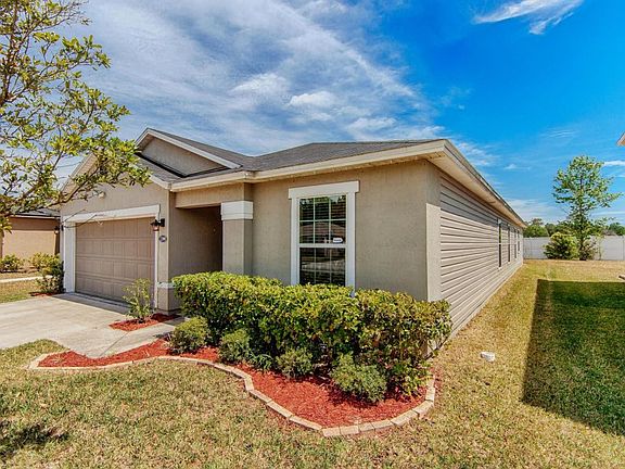 5th image of 12090 Alexandra Dr
