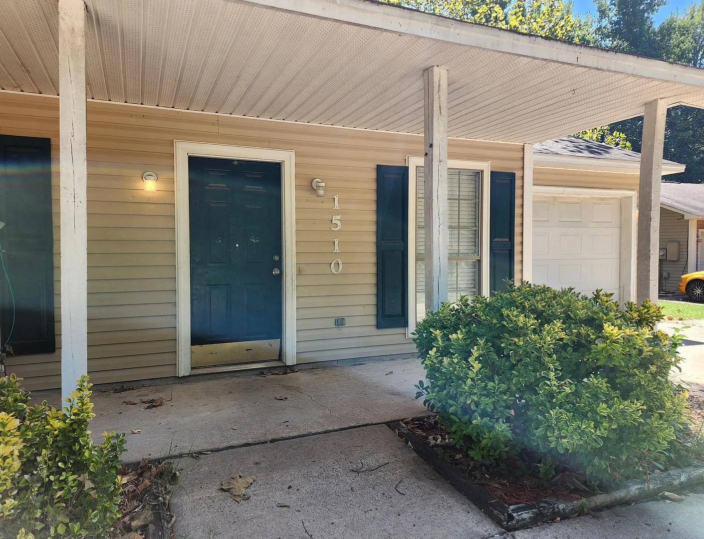 3b/2b House — Photo 2