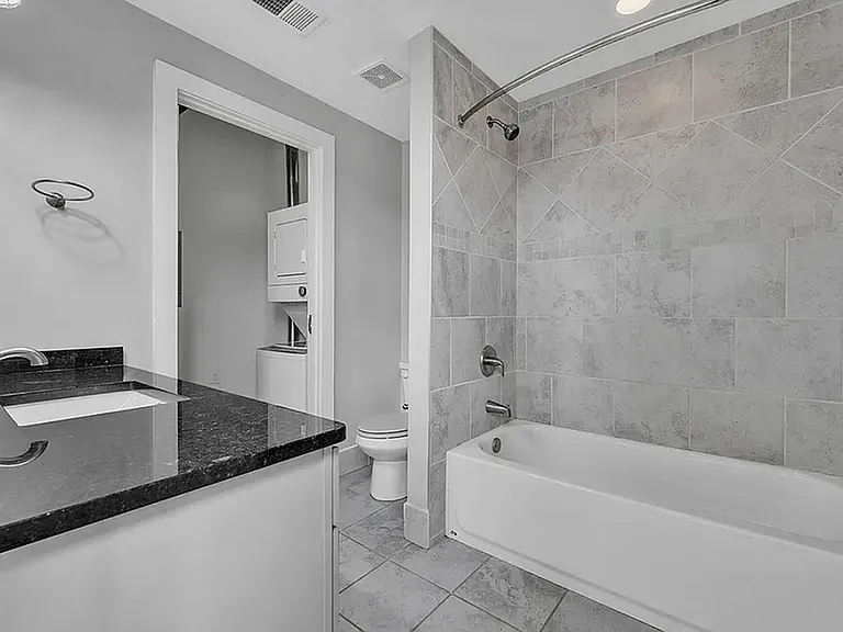 Hotel Roxy Lofts — Photo 7