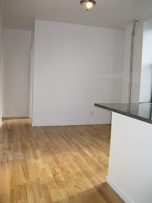 Rented by Tower Brokerage | media 43