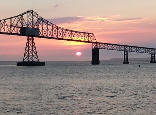 1 3rd St UNIT 209, Astoria, OR 97103