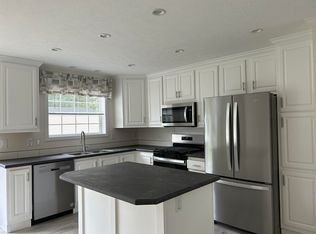 431 Sherwood Gln, Somersworth, NH 03878