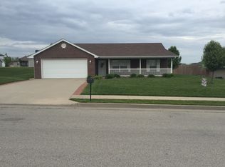 150 Venus St, Holts Summit, MO 65043