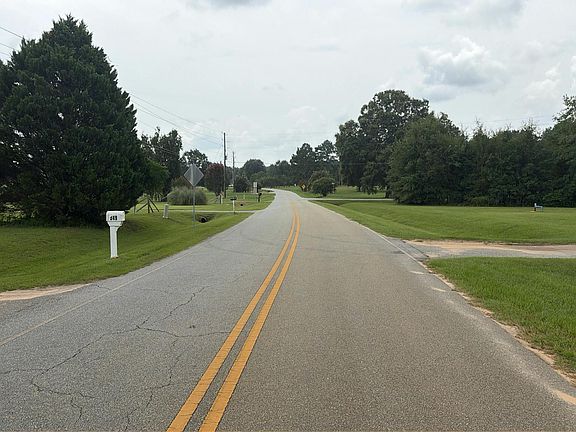 5th image of 344 Old Stage Rd