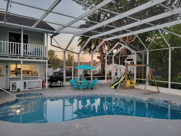 932 Pelican Bay Dr, Daytona Beach, FL 32119