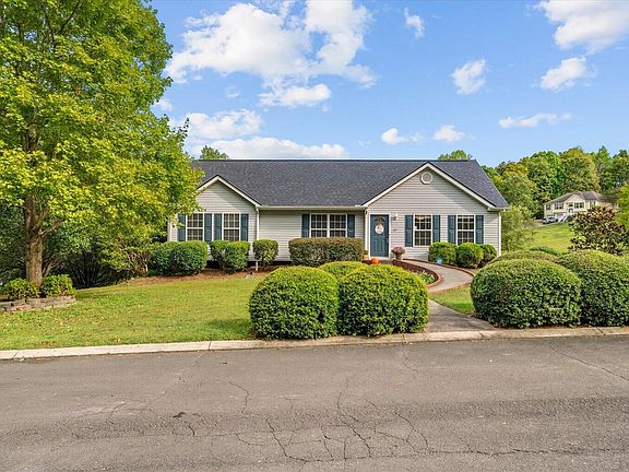 2nd image of 219 Windbrook Dr