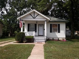 11 N Indiana Ave, Belleville, IL 62221