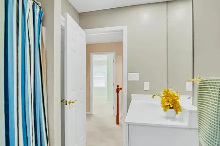 4178 Kittatinny Dr — Photo 13