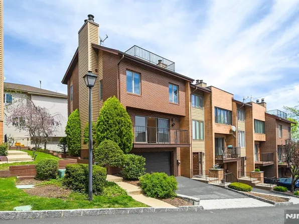 7 Yorkview Dr #A2, Edgewater, NJ 07020
