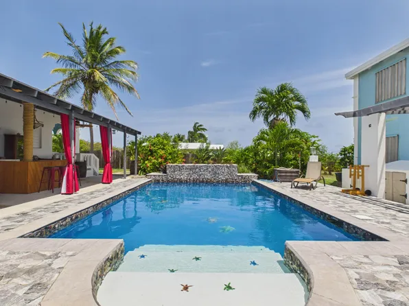 35 Enfield Green PR, St. Croix, VI 00840