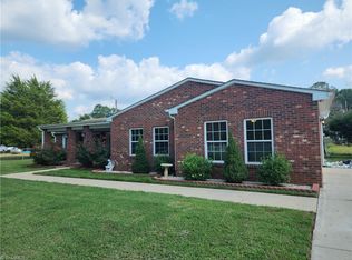 4282 Old High Point St, Randleman, NC 27317