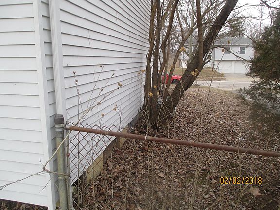 3rd image of 5001 Ewald Dr