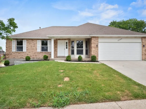 2506 England Town Rd, Saint Louis, MO 63129