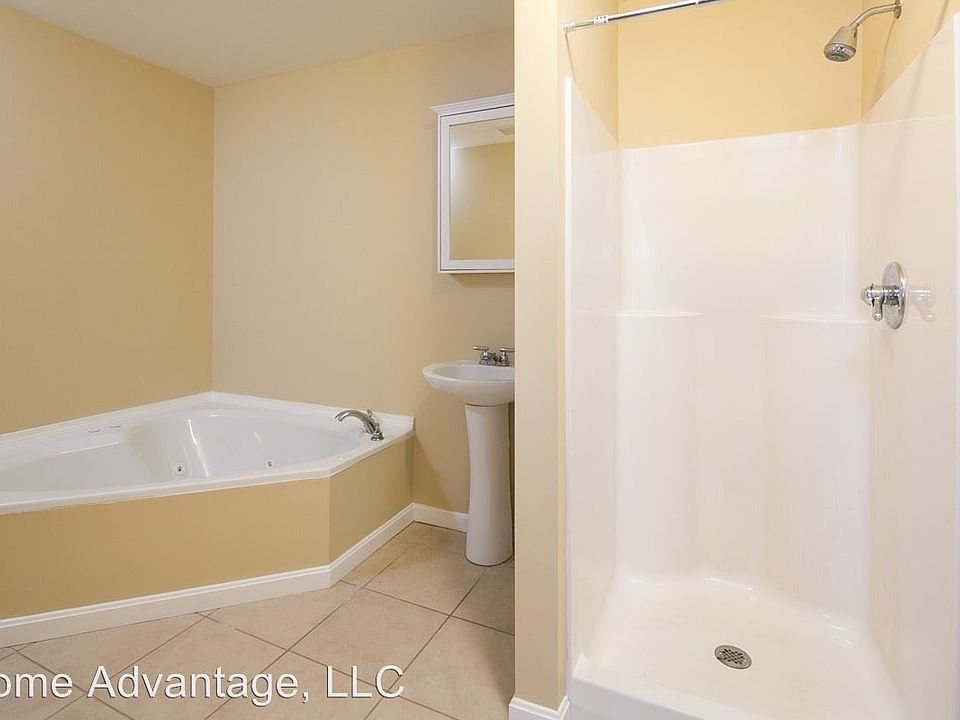1st image of 2203 Cottage Ln