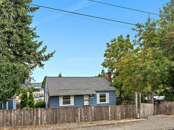 1523 1st St, Kirkland, WA 98033