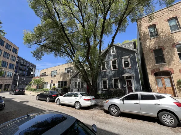 2010 W Concord Pl, Chicago, IL 60647
